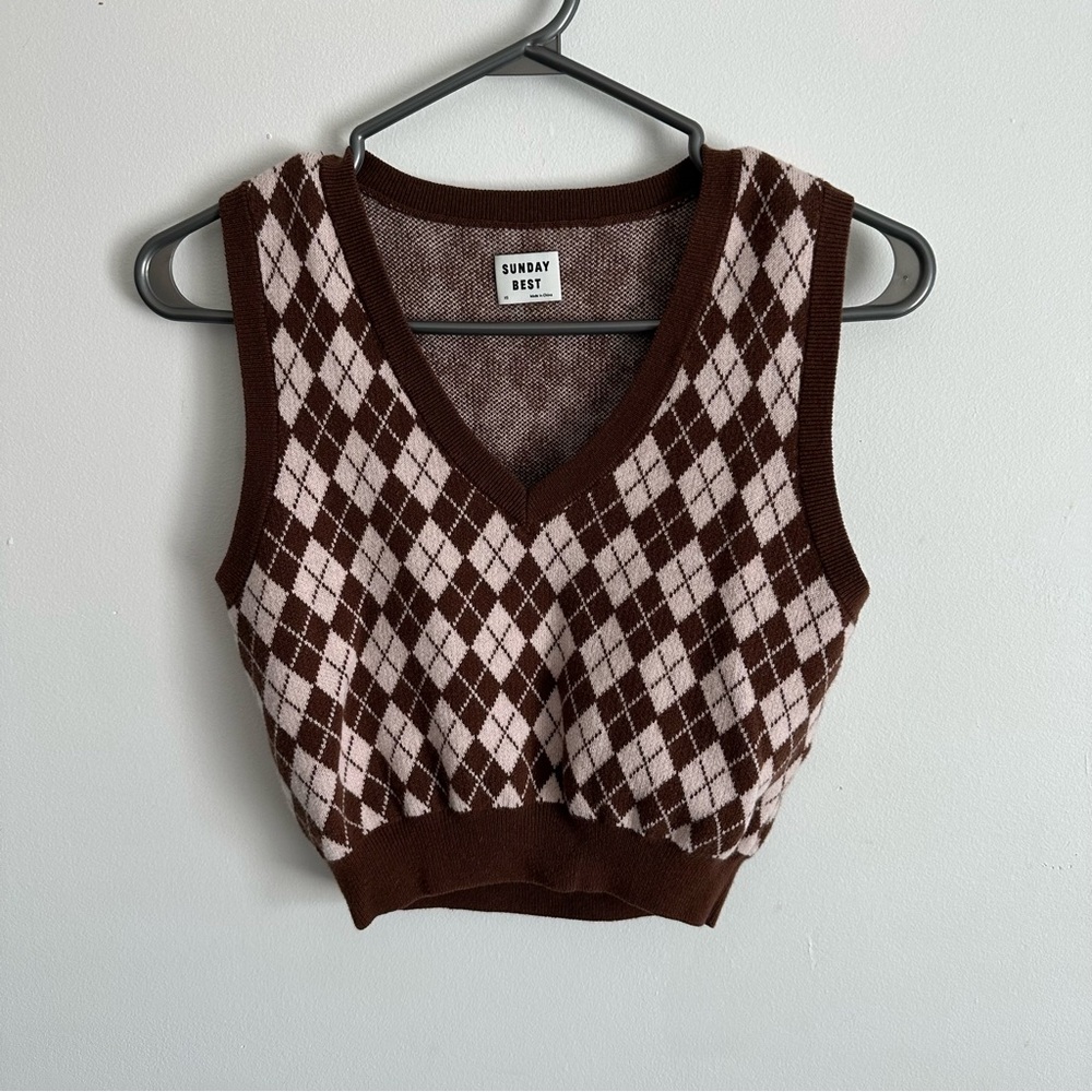 Aritzia Sunday Best Quinn Sweater Vest